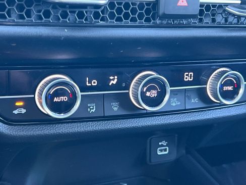 Used 2025 Honda HR-V EX-L image 17