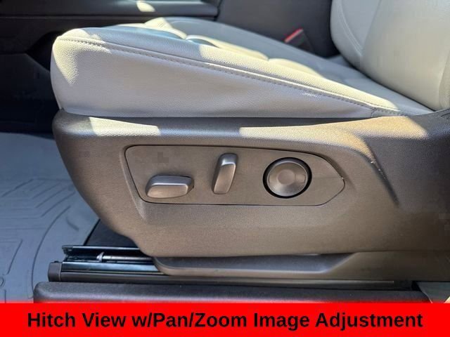 Used 2024 Chevrolet Suburban Z71 w/ Luxury Package AWD/4WD image 68