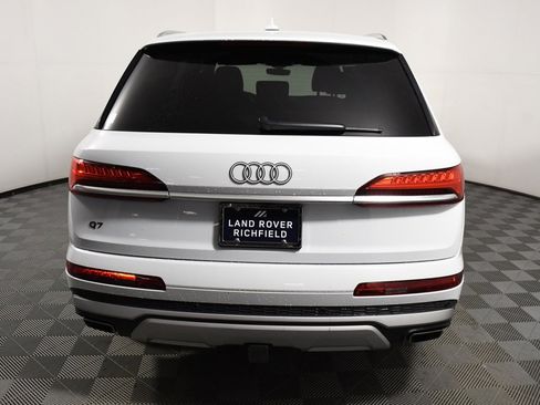 Used 2025 Audi Q7 2.0T Premium image 5