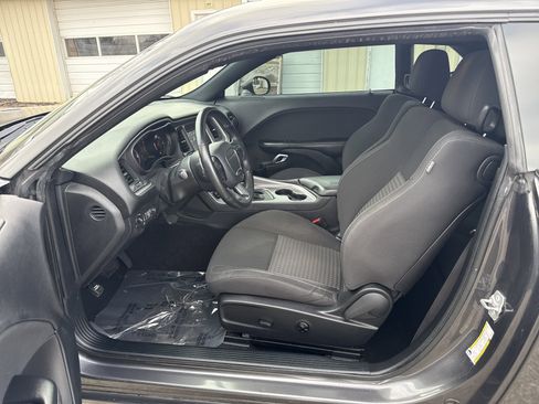 Used 2019 Dodge Challenger GT w/ Blacktop Package image 14