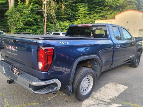 Used 2021 GMC Sierra 1500 4x4 Double Cab w/ Sierra Value Package image 2
