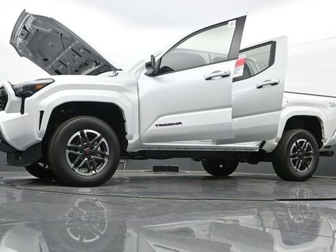 New 2026 Toyota Tacoma TRD Sport image 25