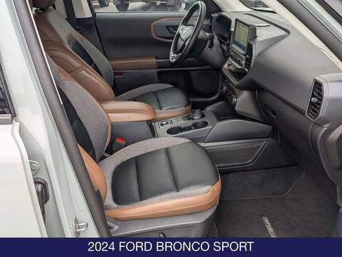 Used 2024 Ford Bronco Sport Outer Banks w/ Tech Package AWD/4WD image 29