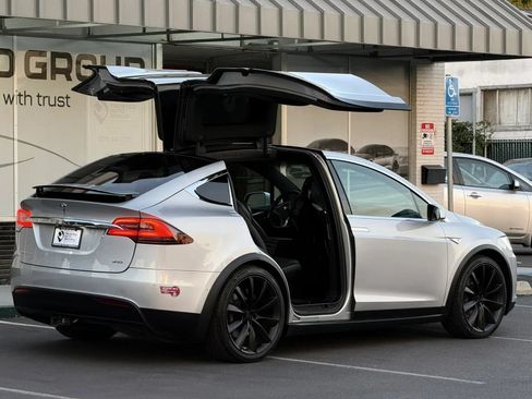 Used 2016 Tesla Model X 90D AWD/4WD image 7