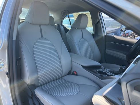 Used 2024 Toyota Camry SE w/ Cold Weather Package image 24