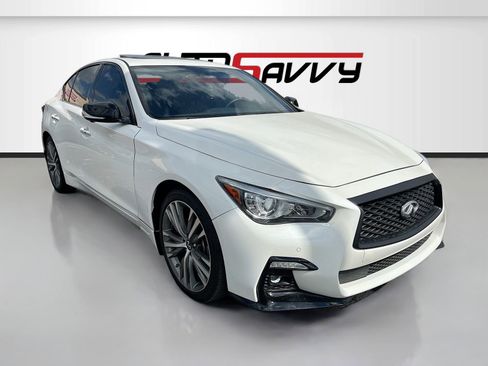 Used 2024 INFINITI Q50 Sensory image 1