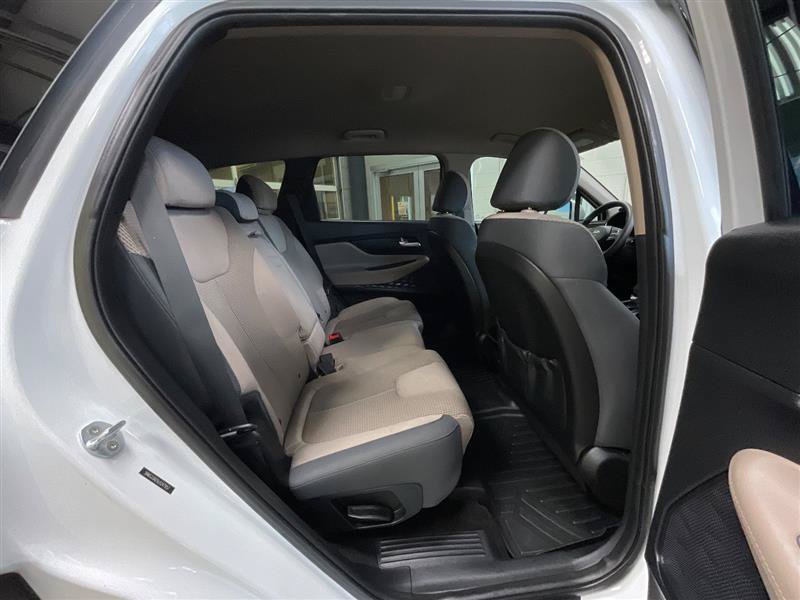 Used 2020 Hyundai Santa Fe SEL FWD image 28