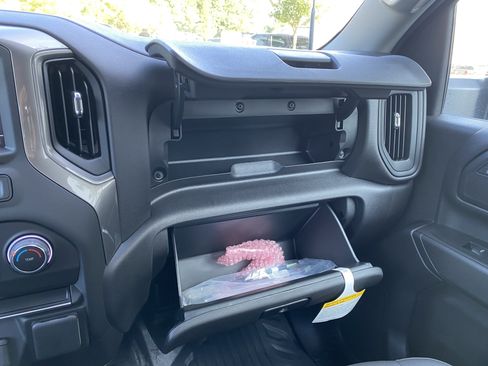 Used 2026 Chevrolet Silverado 3500 W/T w/ WT Convenience Package AWD/4WD image 29