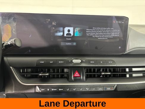 Used 2025 Kia K4 FWD image 16
