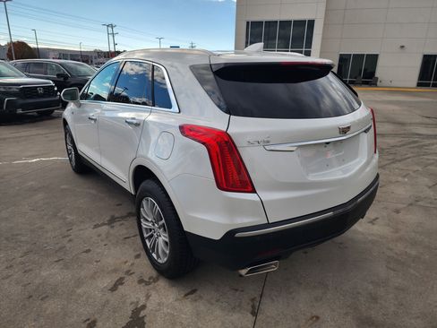 Used 2018 Cadillac XT5 Luxury image 7