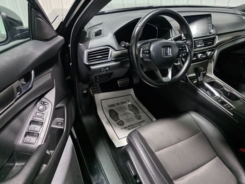 Used 2021 Honda Accord Sport image 6