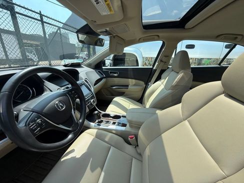 Used 2020 Acura TLX FWD image 10