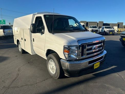 New 2026 Ford E-350 and Econoline 350 Super Duty w/ Power Equipment Group image 2