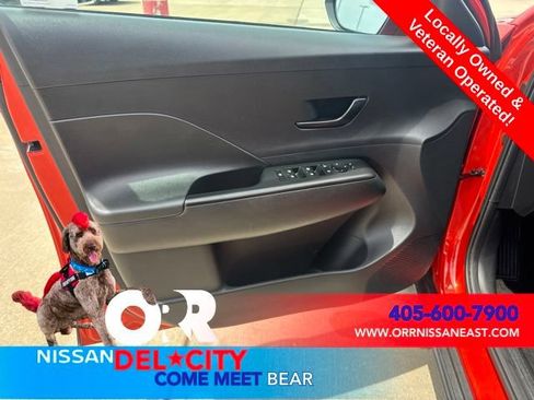 Used 2024 Hyundai Kona SEL FWD image 15
