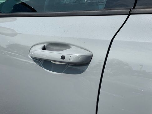 Used 2022 Kia Sorento SX image 28