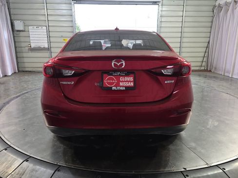 Used 2017 MAZDA MAZDA3 Grand Touring w/ Premium Equipment Package FWD image 8