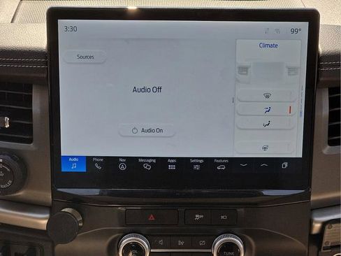 Used 2022 Ford Expedition XLT RWD image 8