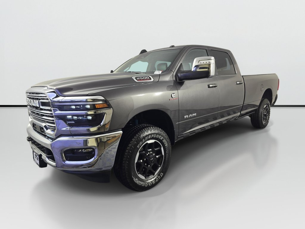 New 2026 RAM 2500 Laramie AWD/4WD image 9