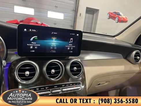 Used 2022 Mercedes-Benz GLC 300 image 25