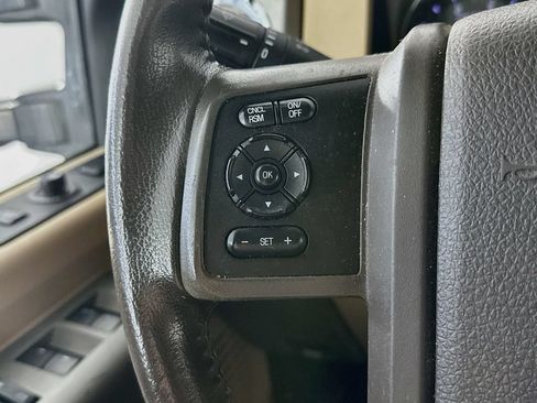 Used 2016 Ford F250 Lariat w/ Lariat Ultimate Package AWD/4WD image 26