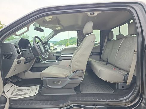 Used 2016 Ford F150 XLT w/ Equipment Group 301A Mid AWD/4WD image 16