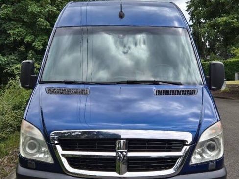 Used 2008 Dodge Sprinter 2500 w/ Accessory Group RWD image 8
