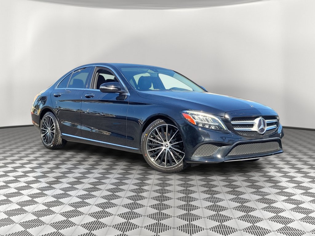 Used 2019 Mercedes-Benz C 300 Sedan image 2