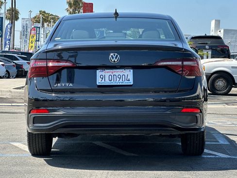 Used 2024 Volkswagen Jetta S FWD image 5