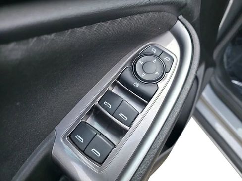 Used 2023 Chevrolet Malibu LT image 12