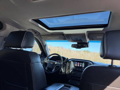 Used 2018 Chevrolet Silverado 3500 High Country w/ Duramax Plus Package image 16