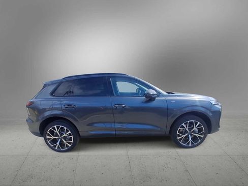 New 2026 Audi Q3 quattro 2.0T image 9