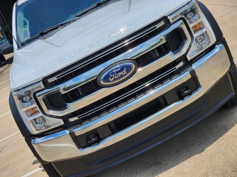 Used 2022 Ford F450 XL w/ Power Equipment Group RWD image 14
