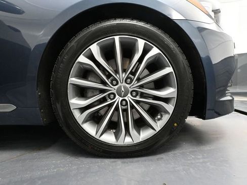 Used 2015 Hyundai Genesis 3.8 w/ Option Group 02 AWD/4WD image 16