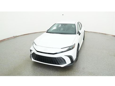 New 2026 Toyota Camry SE image 16