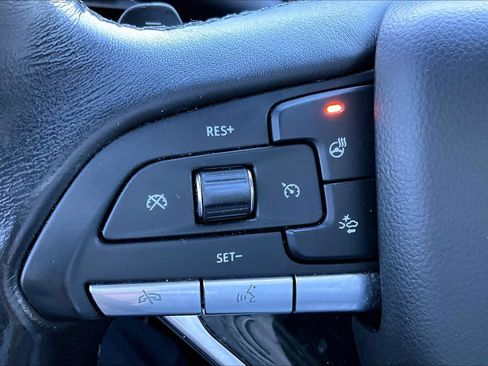 Used 2020 Cadillac XT6 Premium Luxury image 20