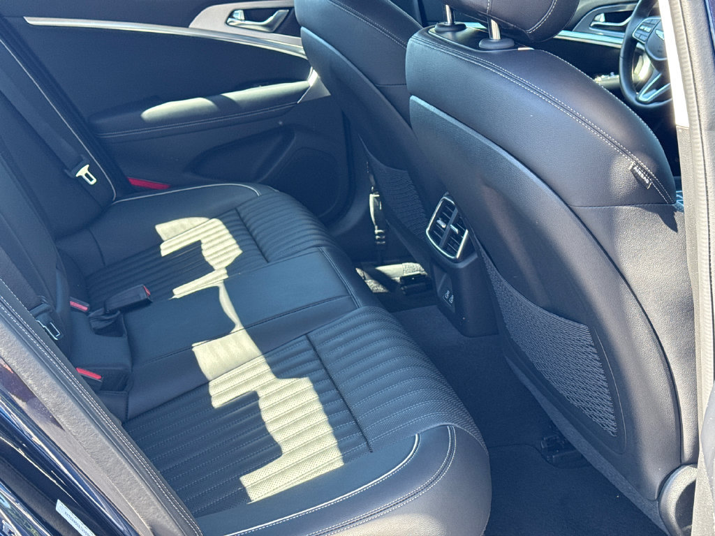Used 2026 Genesis G70 2.5T Prestige RWD image 15
