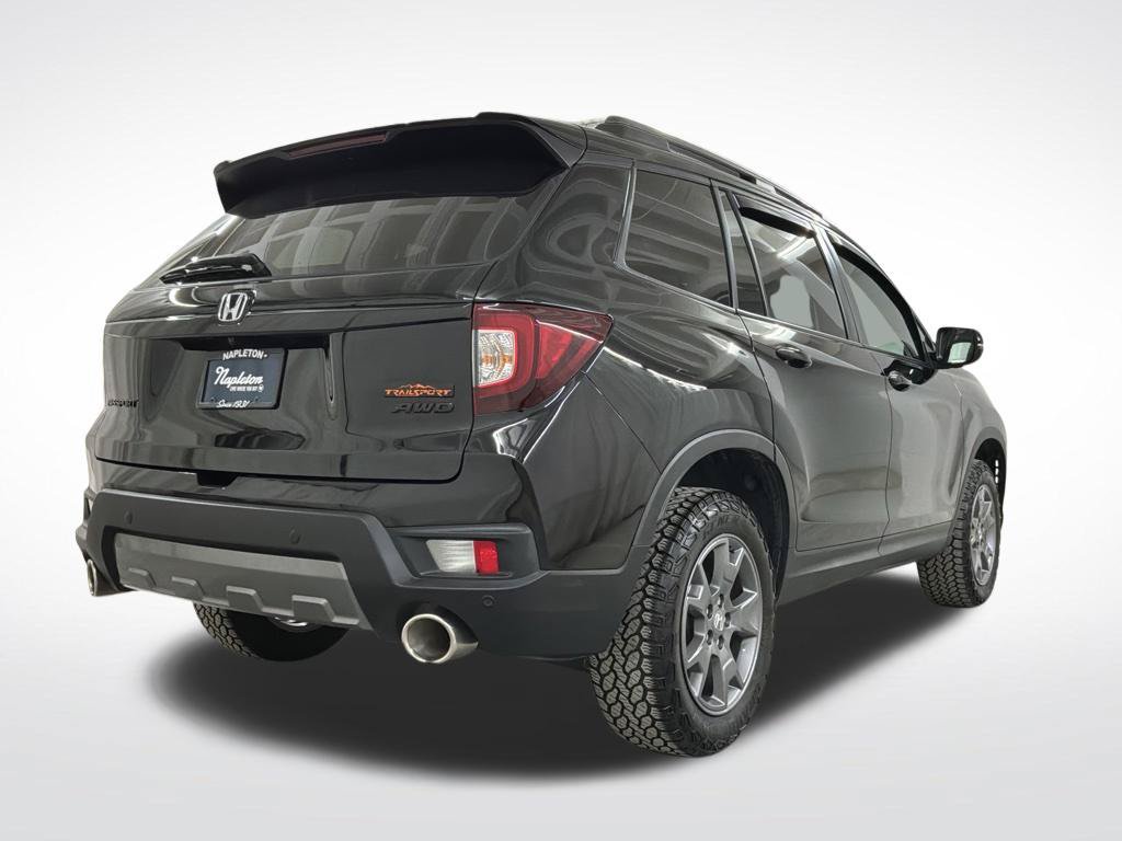 Certified 2024 Honda Passport TrailSport image 3