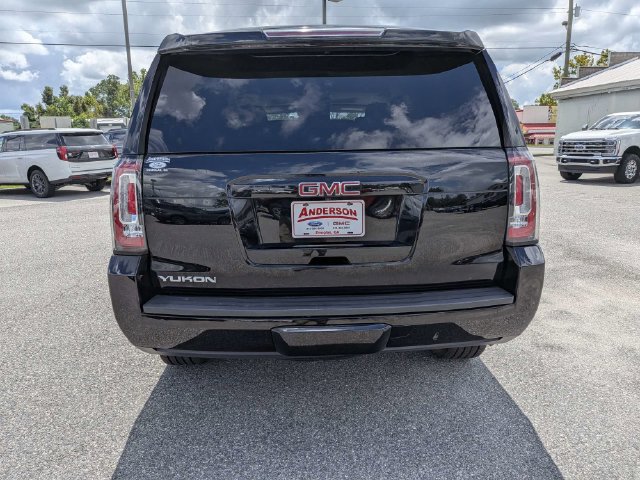 Used 2017 GMC Yukon SLT w/ Open Road Package RWD image 5