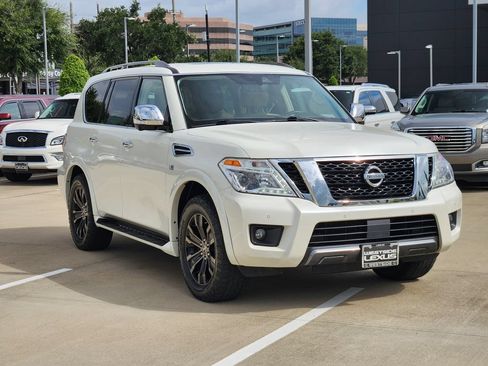Used 2019 Nissan Armada Platinum w/ Captain's Chairs Package AWD/4WD image 3