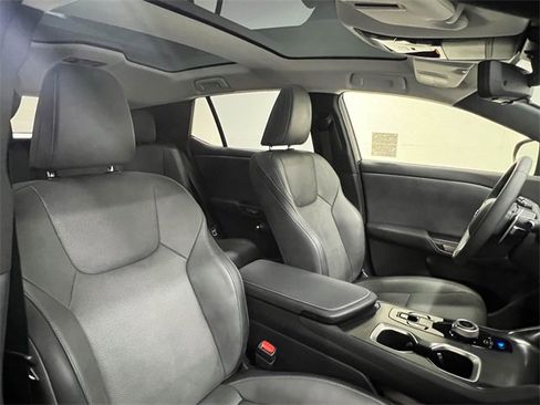 Certified 2023 Lexus RZ 450e Premium image 11