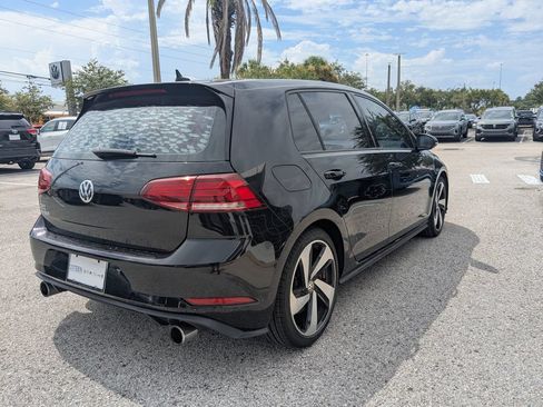 Used 2018 Volkswagen GTI SE FWD image 6