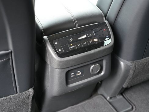 Used 2023 INFINITI QX60 Pure AWD/4WD image 17
