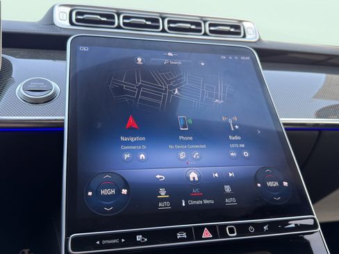 Used 2022 Mercedes-Benz S 500 4MATIC w/ AMG Line Package image 80