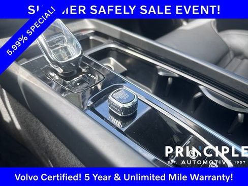 Certified 2023 Volvo XC60 B5 Ultimate w/ Climate Package FWD image 27