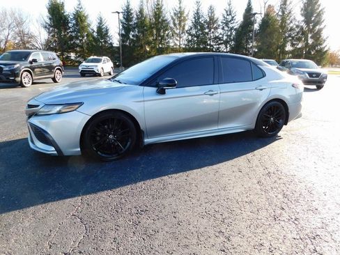 Used 2021 Toyota Camry XSE w/ Navigation Package image 7