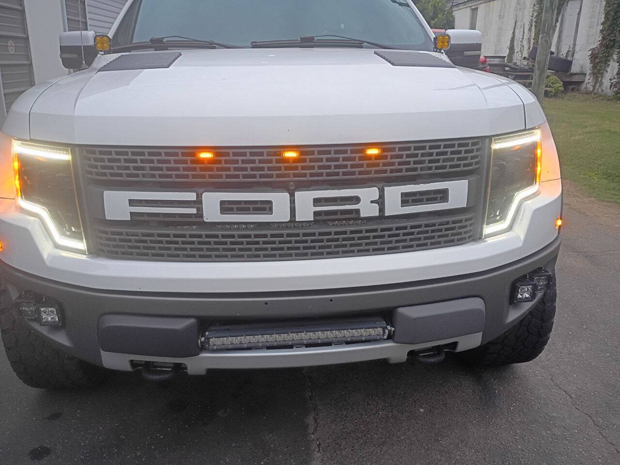 Used 2013 Ford F150 Raptor w/ Luxury Equipment Group AWD/4WD image 11