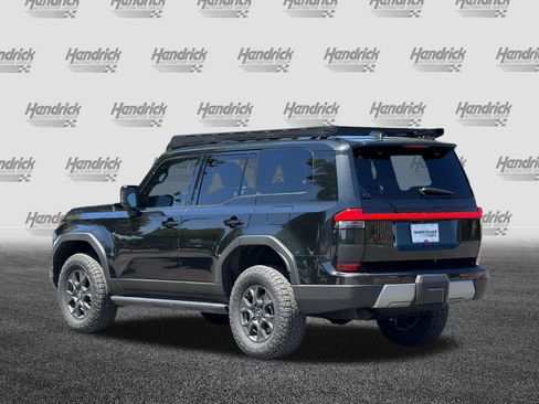 Used 2025 Lexus GX 550 AWD/4WD image 7