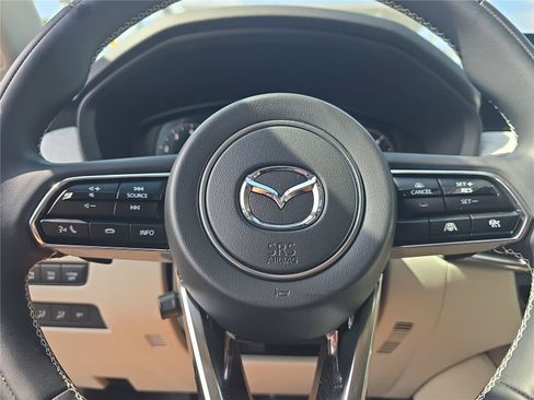 Used 2024 MAZDA CX-90 3.3 Turbo S w/ Premium Plus AWD/4WD image 21