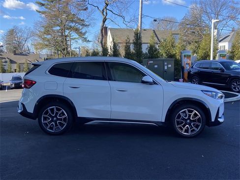 Certified 2025 BMW X1 xDrive28i w/ Convenience Package image 4