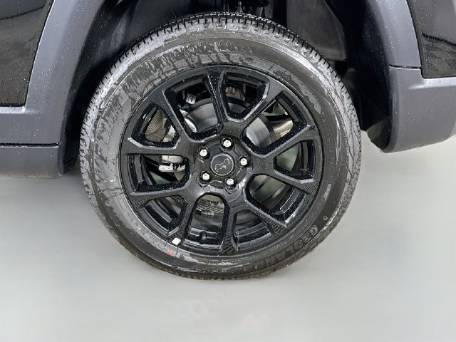 New 2026 Jeep Compass Latitude AWD/4WD image 28
